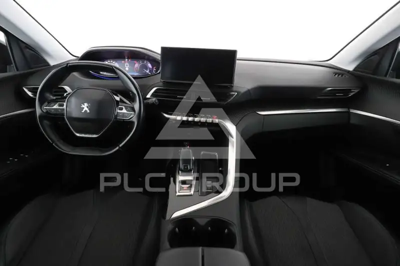 2022 Peugeot 5008