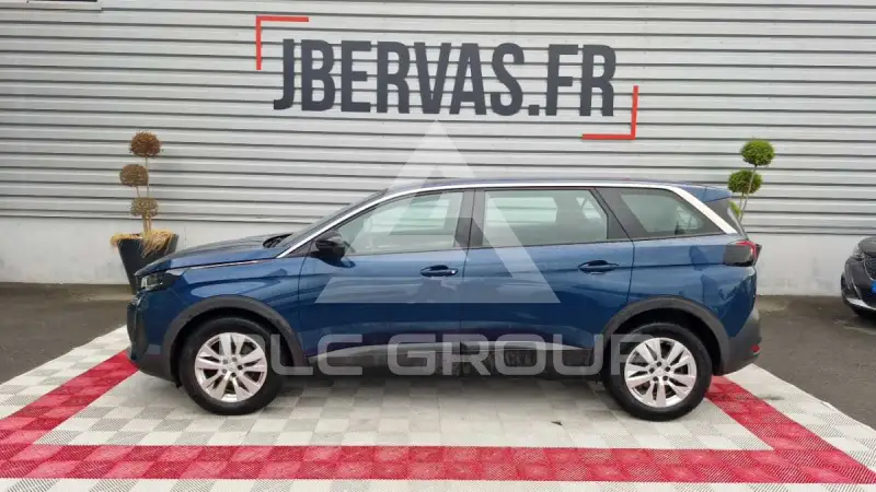 2022 Peugeot 5008