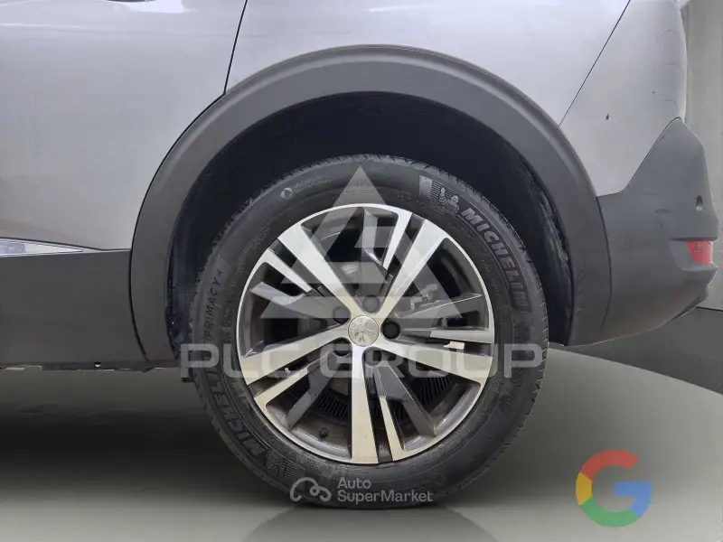 2022 Peugeot 5008