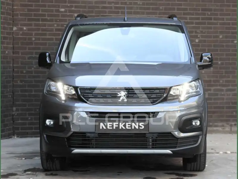 2022 Peugeot e-Rifter