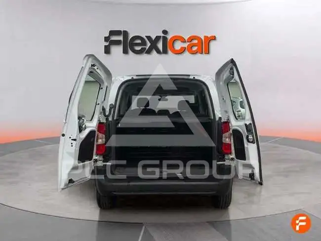 2022 Peugeot Rifter