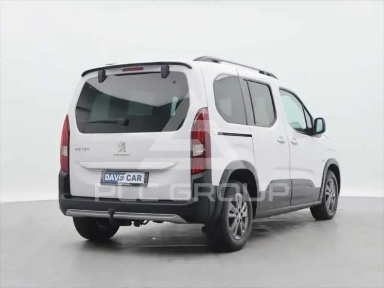 2022 Peugeot Rifter