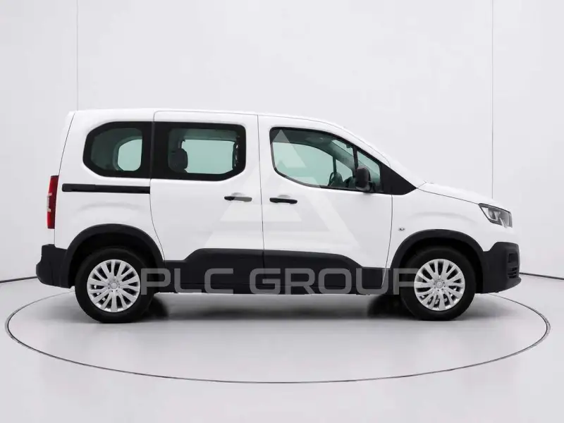 2022 Peugeot Rifter