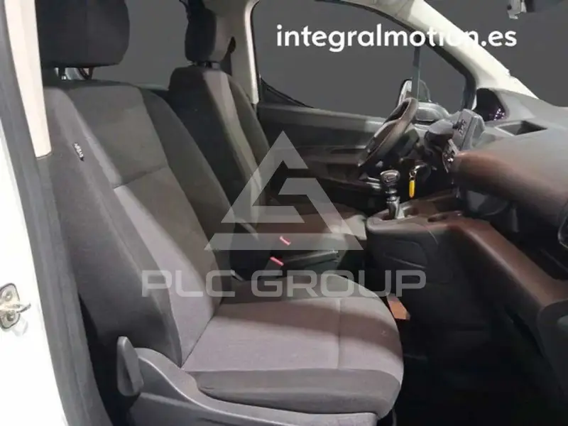 2022 Peugeot Rifter
