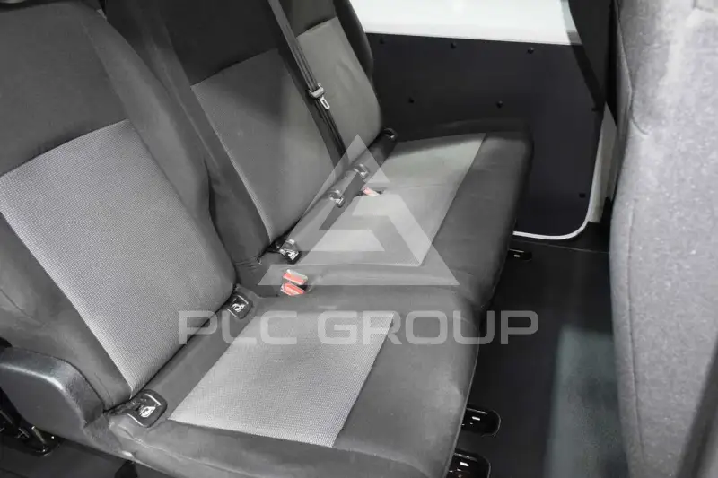 2022 Peugeot Traveller