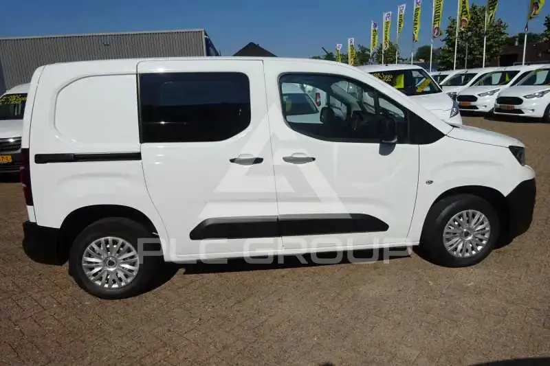 2022 Peugeot Partner