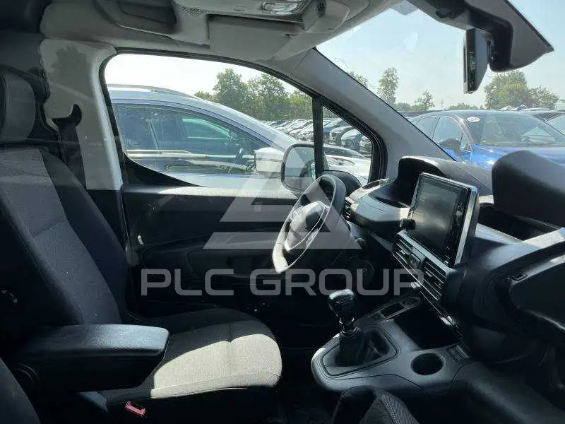 2022 Peugeot Partner