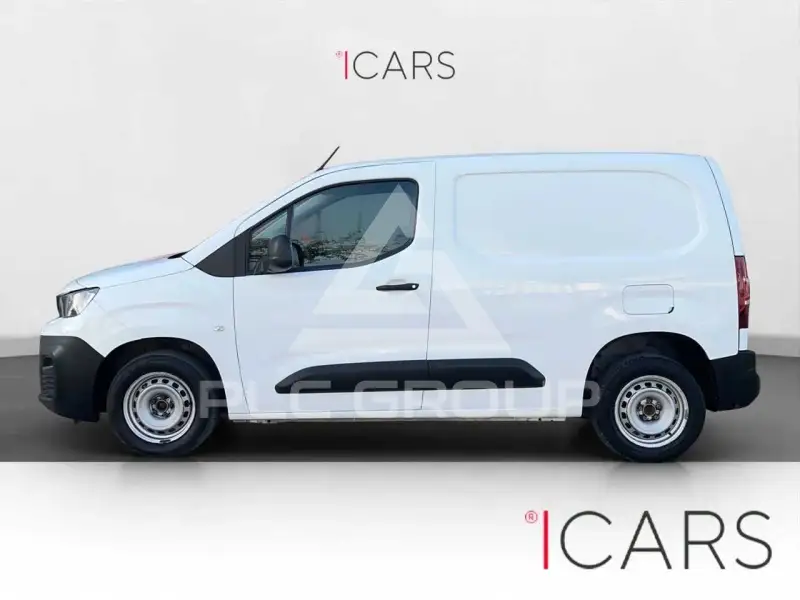 2022 Peugeot Partner