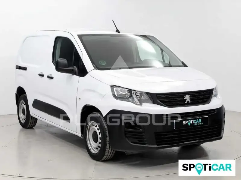 2022 Peugeot Partner