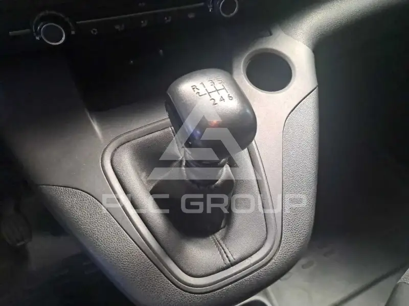 2022 Peugeot Partner