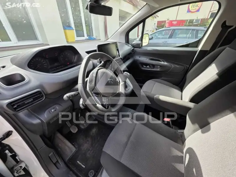 2022 Peugeot Partner