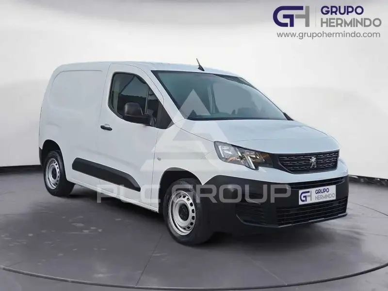 2022 Peugeot Partner