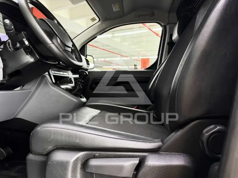 2022 Peugeot Expert