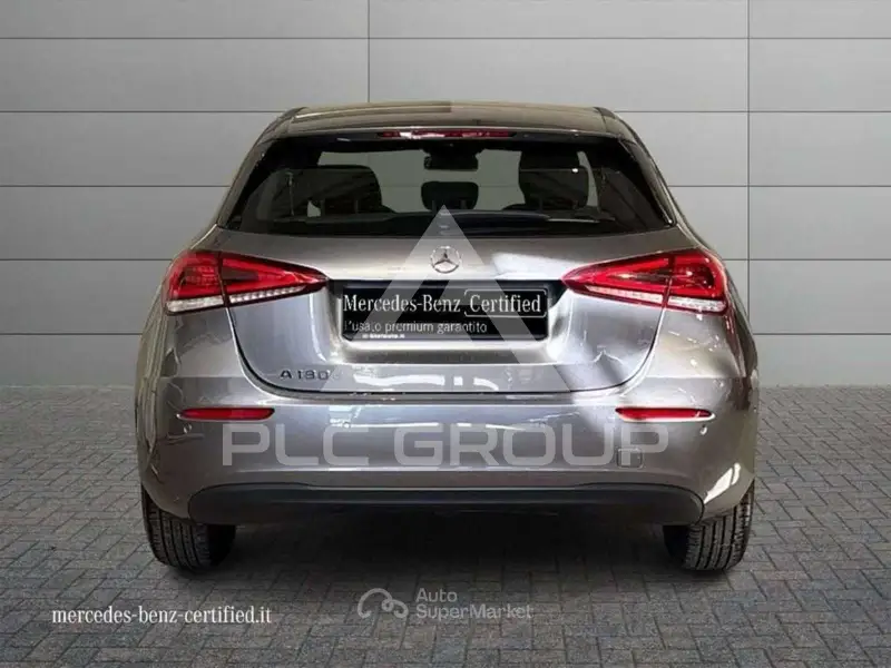 2022 Mercedes Benz A
