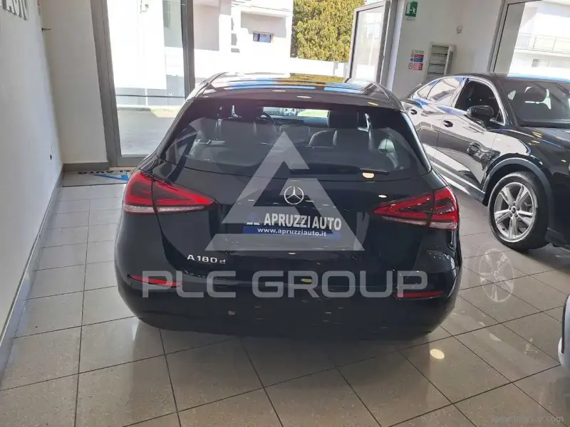 2022 Mercedes Benz A