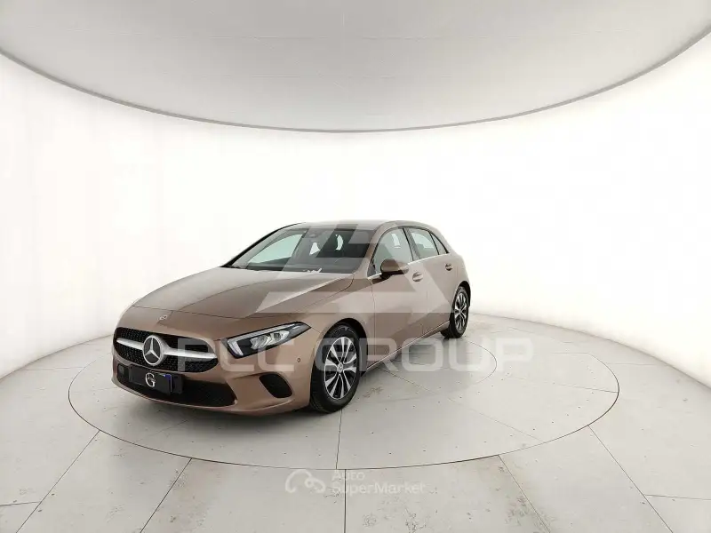 2022 Mercedes Benz A