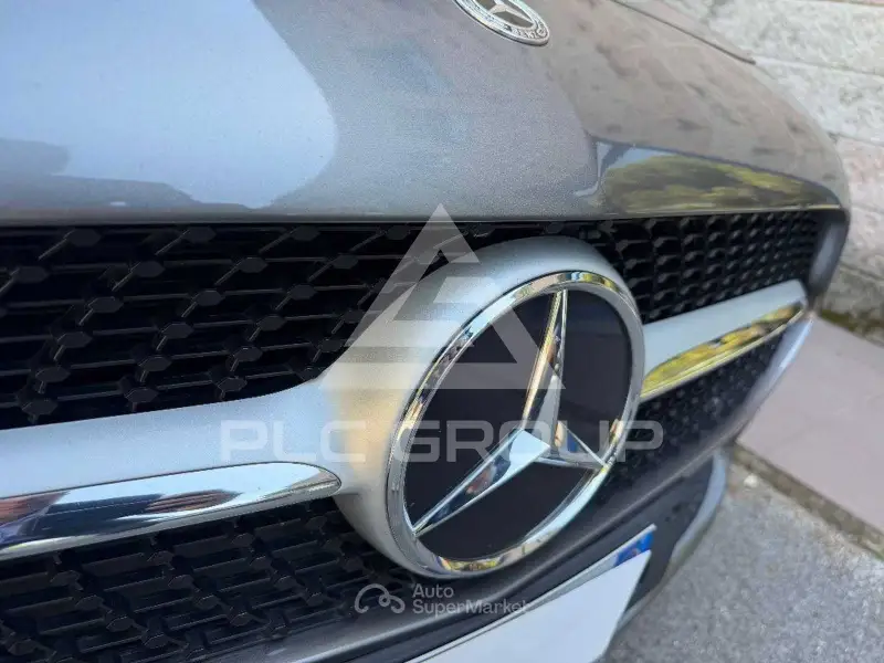 2022 Mercedes Benz A