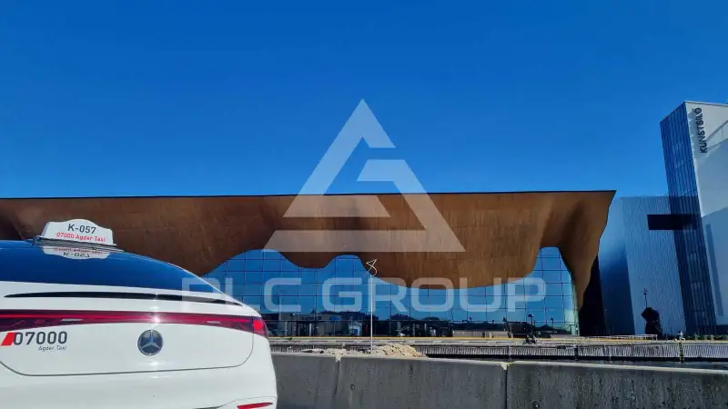 2022 Mercedes Benz Eqs