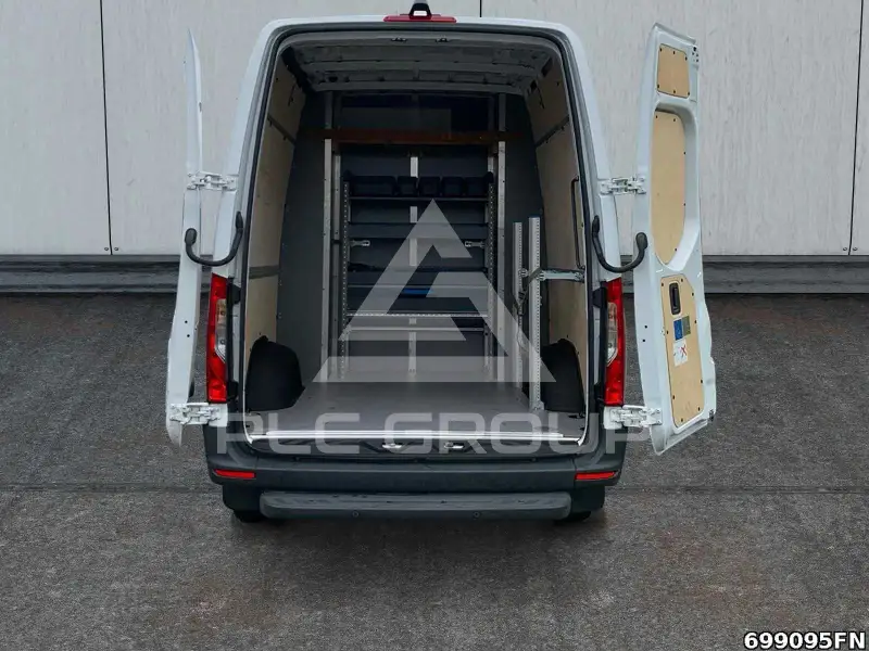 2022 Mercedes Benz Sprinter