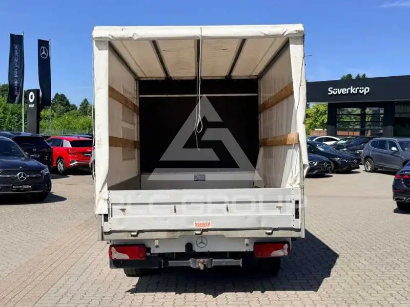 2022 Mercedes Benz Sprinter