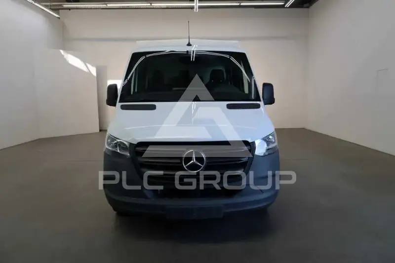 2022 Mercedes Benz Sprinter