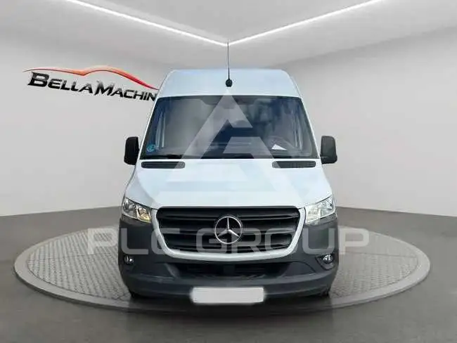 2022 Mercedes Benz Sprinter
