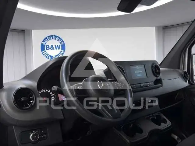 2022 Mercedes Benz Sprinter