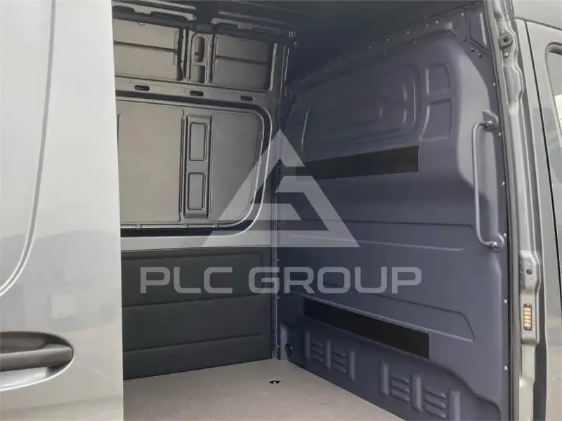 2022 Mercedes Benz Sprinter