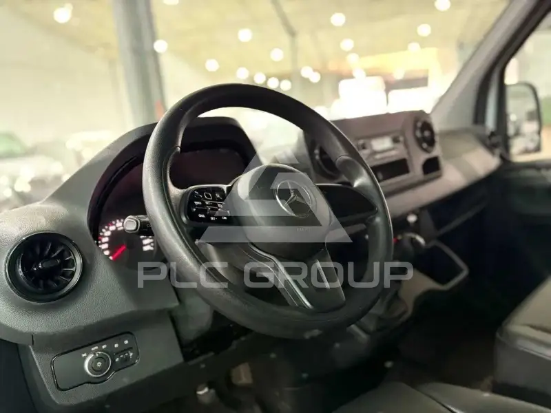 2022 Mercedes Benz Sprinter