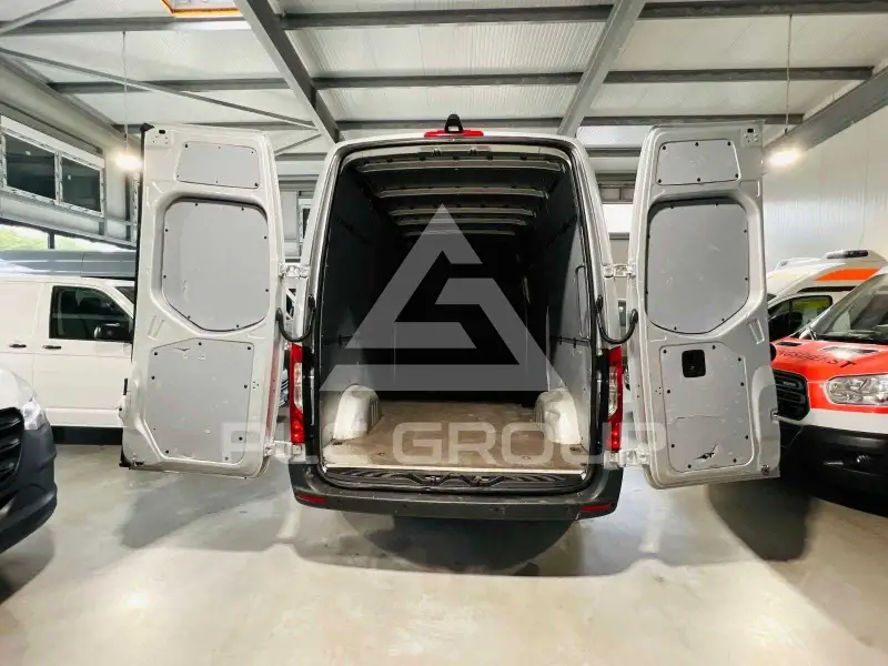 2022 Mercedes Benz Sprinter