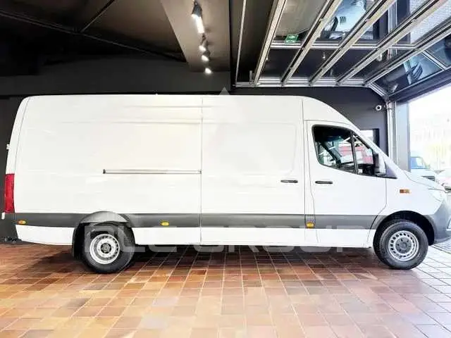 2022 Mercedes Benz Sprinter