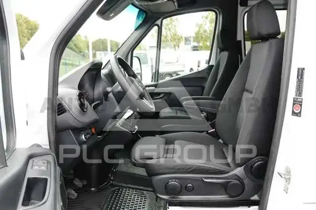 2022 Mercedes Benz Sprinter