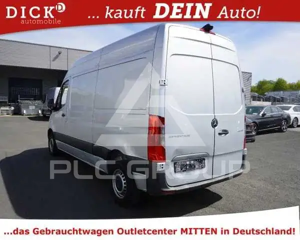 2022 Mercedes Benz Sprinter