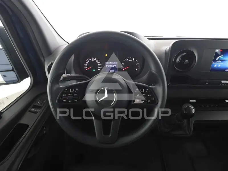 2022 Mercedes Benz Sprinter