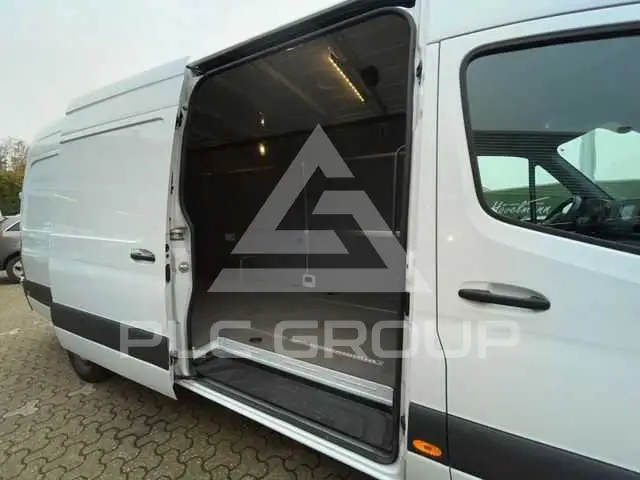 2022 Mercedes Benz Sprinter