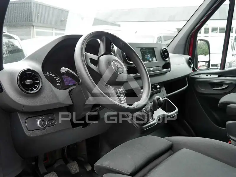 2022 Mercedes Benz Sprinter