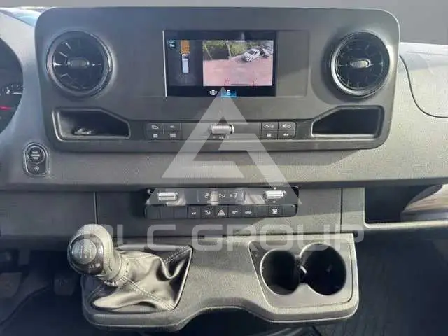 2022 Mercedes Benz Sprinter