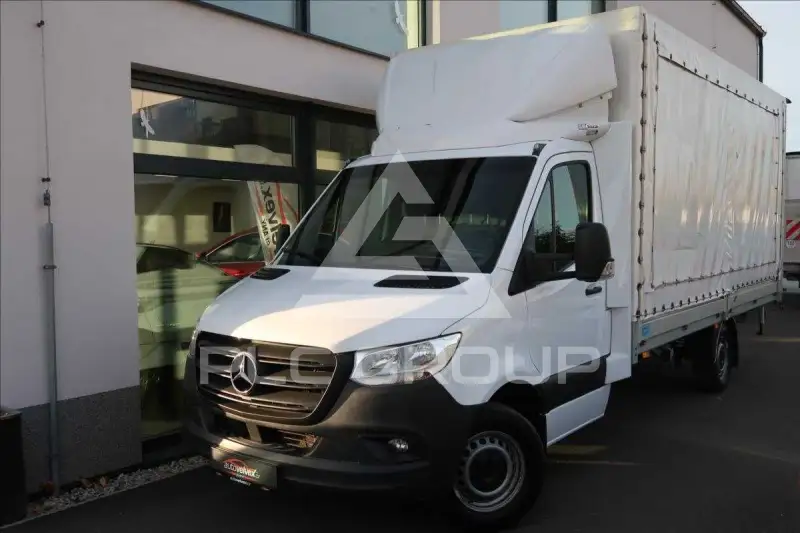 2022 Mercedes Benz Sprinter