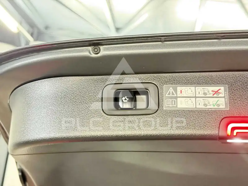 2022 Mercedes Benz C-Class