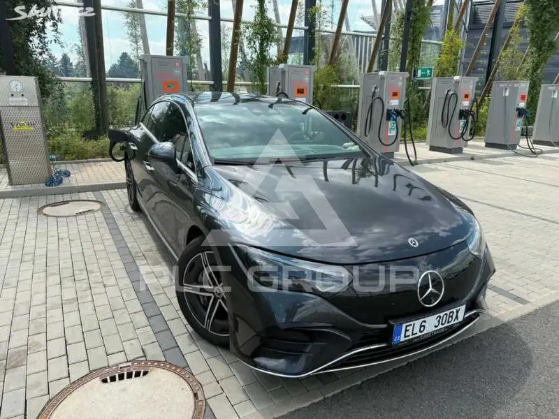 2022 Mercedes Benz EQE