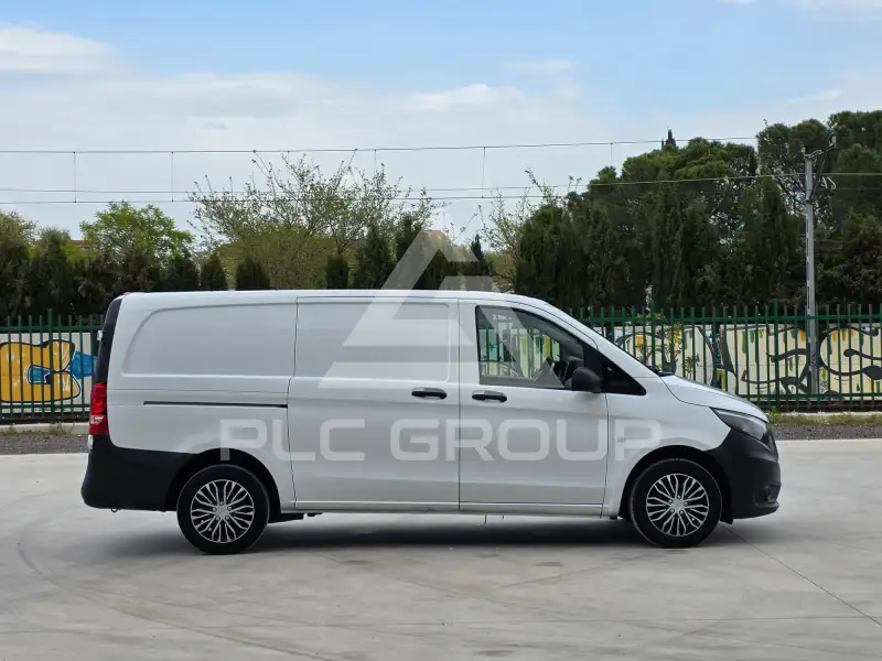 2022 Mercedes Benz Vito