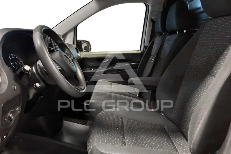 2022 Mercedes Benz Vito