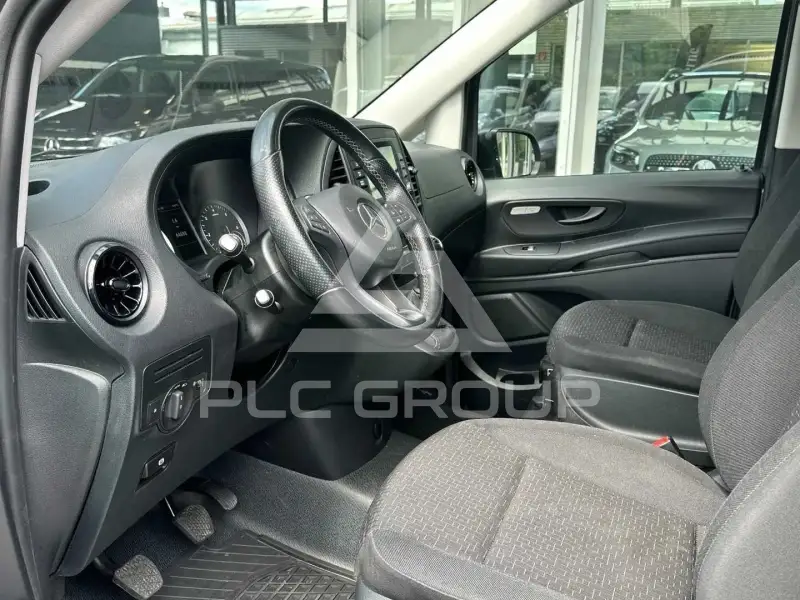 2022 Mercedes Benz Vito