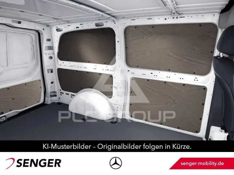 2022 Mercedes Benz Vito