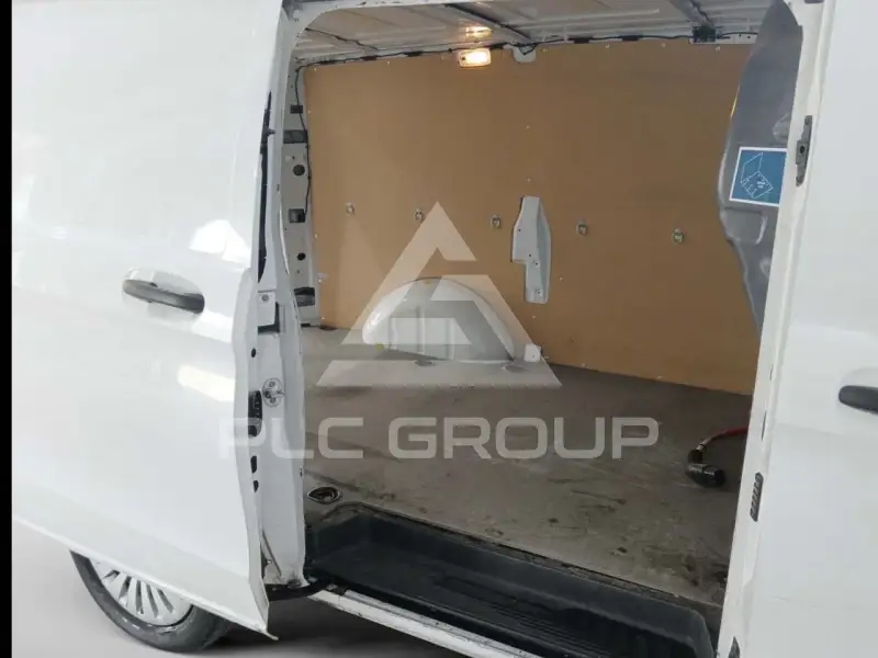2022 Mercedes Benz Vito