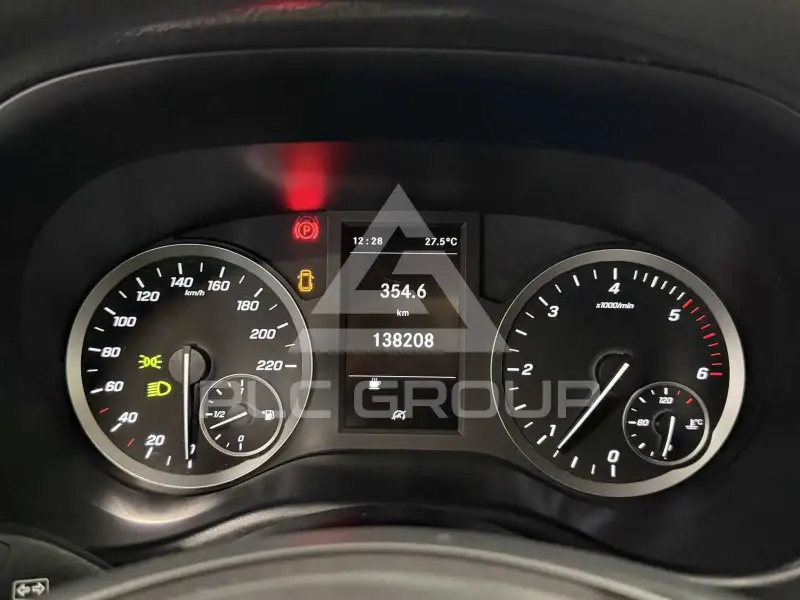 2022 Mercedes Benz Vito