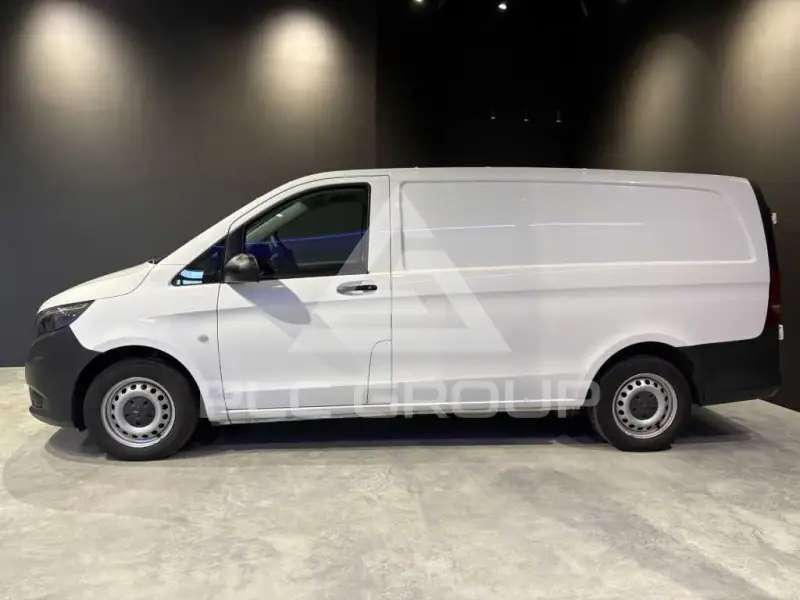2022 Mercedes Benz Vito