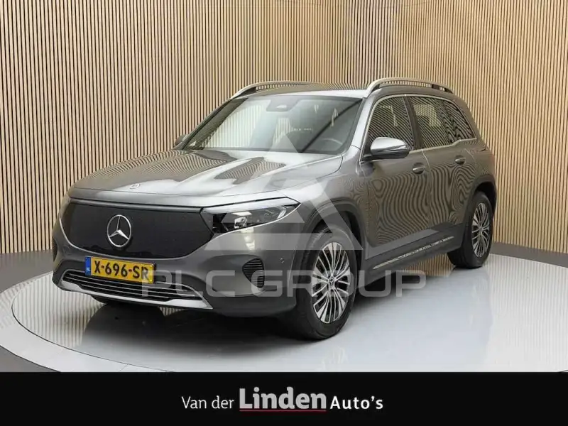 2022 Mercedes Benz EQB