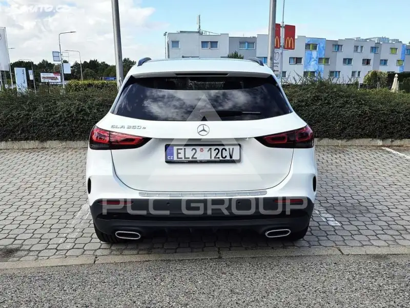 2022 Mercedes Benz GLA-Class