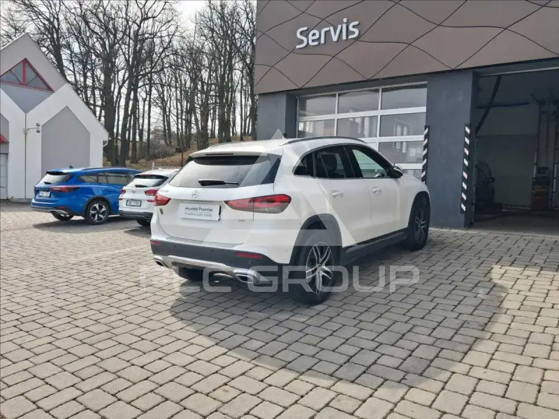 2022 Mercedes Benz GLA-Class